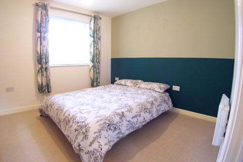 2 bedroom flat to rent, Dunlop Avenue, Leeds