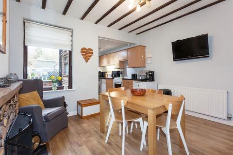 2 bedroom terraced house for sale, Albert Place, Congleton