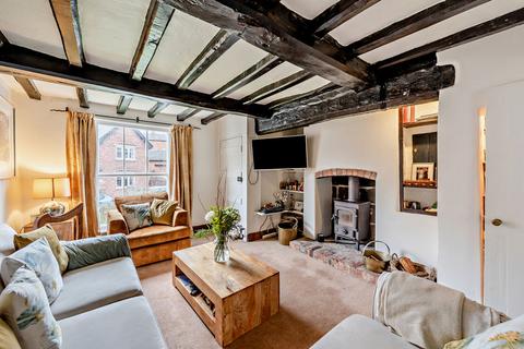 undefined, Tattenhall. Character Cottage in central village location.