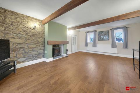 3 bedroom end of terrace house for sale, Wheatley Lane Road, Burnley, BB12