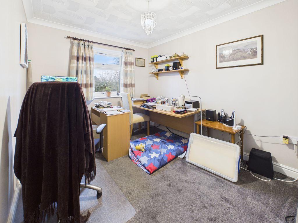 Bedroom/Study