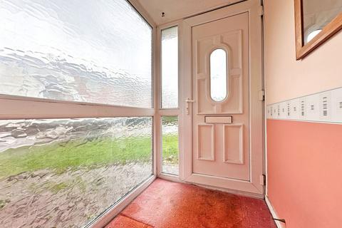 3 bedroom semi-detached house for sale, William Kerr Road, TIPTON, DY4 7QJ