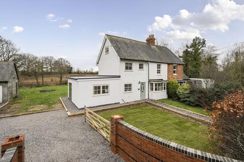 4 bedroom semi-detached house for sale, Marden Road, Staplehurst