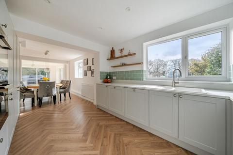 4 bedroom semi-detached house for sale, Marden Road, Staplehurst