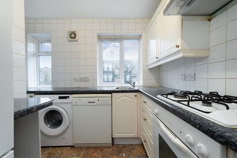 2 bedroom apartment to rent, Christchurch Avenue, Kilburn NW6