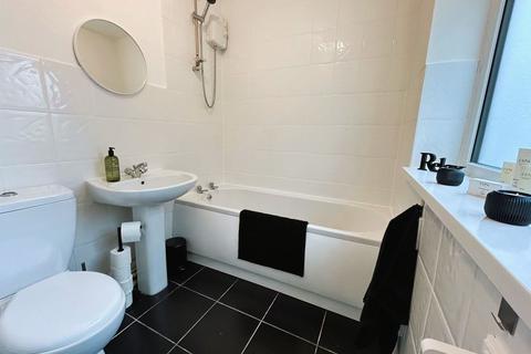 2 bedroom apartment for sale, Brownhills Road, Walsall Wood, Walsall WS8 7BS