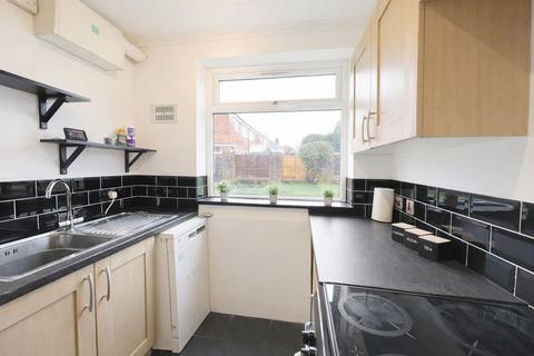 2 bedroom maisonette for sale, Brownhills Road, Walsall Wood, Walsall WS8 7BS