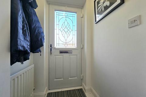 3 bedroom semi-detached house for sale, Ambrose Court, Blaydon-on-Tyne NE21