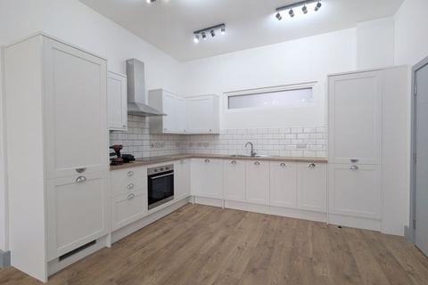 2 bedroom apartment to rent, To Let - Chapel Street, Southport Town Centre - Two Bedroom First Floor Apt