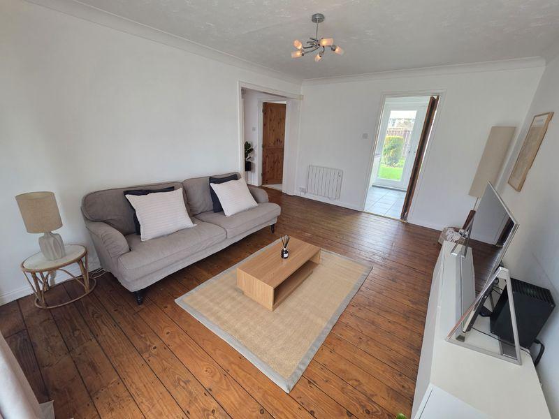 Lounge Additional