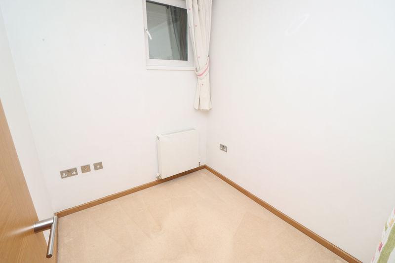 Bedroom 4/Office