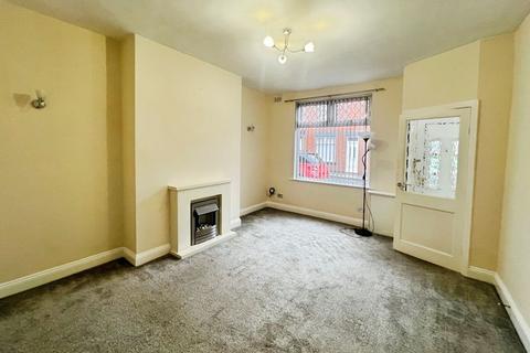 2 bedroom terraced house to rent, Baxendale Street, Astley Bridge, Bolton