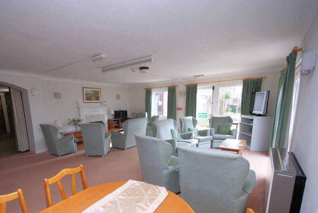 Communal Lounge