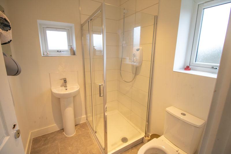 En-suite to the...