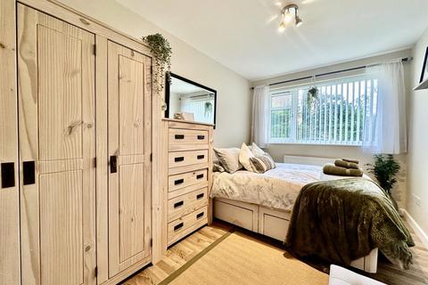 2 bedroom apartment for sale, Marlborough Road, Bournemouth, Dorset, BH4