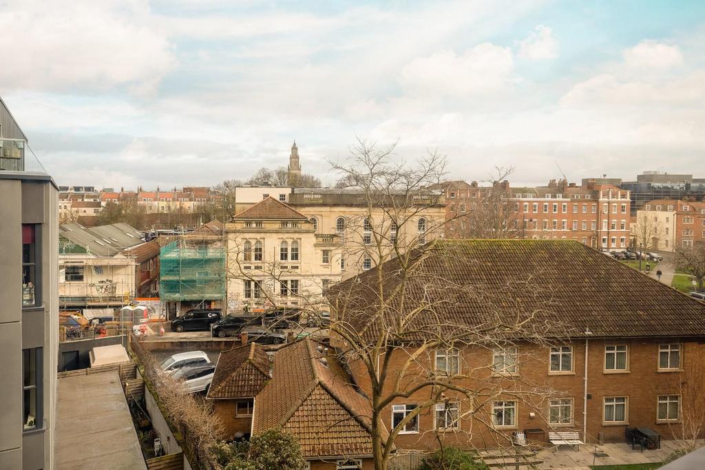 CHAR0401-HDR.jpg