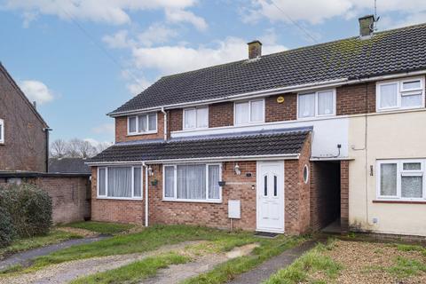 4 bedroom end of terrace house for sale, Avon Grove, Bletchley, Milton Keynes