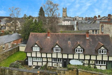 undefined, Castle Mews, Cirencester, Gloucestershire