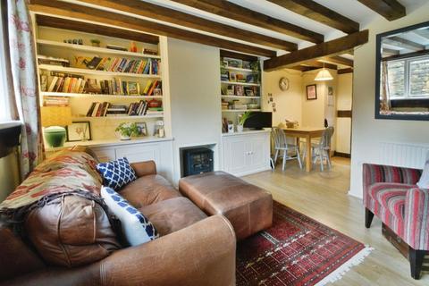 undefined, Castle Mews, Cirencester, Gloucestershire