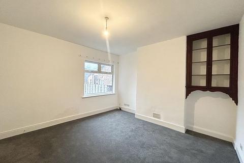 3 bedroom property to rent, Campbell Road, Manchester