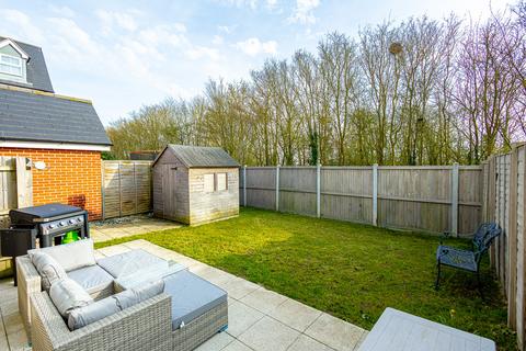 undefined, Kiln Way, Southend-on-sea, SS3