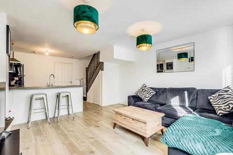 undefined, Kiln Way, Southend-on-sea, SS3