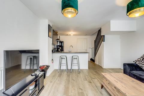 undefined, Kiln Way, Southend-on-sea, SS3