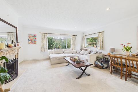 4 bedroom bungalow for sale, Dracaena Avenue, Falmouth