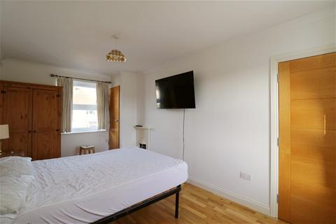 undefined, Noel Road, West Acton, London