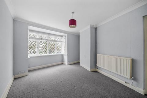 2 bedroom apartment to rent, Southborough Lane, Bickley