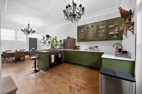 4 bedroom terraced house for sale, Bath Square, Old Portsmouth