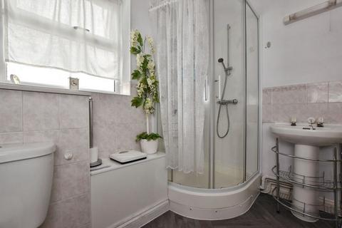 undefined, Three Cuppes Lane, Salisbury                 *VIDEO TOUR*