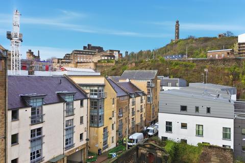 2 bedroom flat for sale, Old Tolbooth Wynd, Edinburgh, EH8