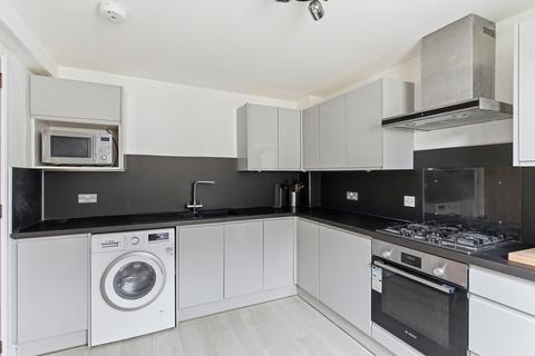 2 bedroom flat for sale, Old Tolbooth Wynd, Edinburgh, EH8