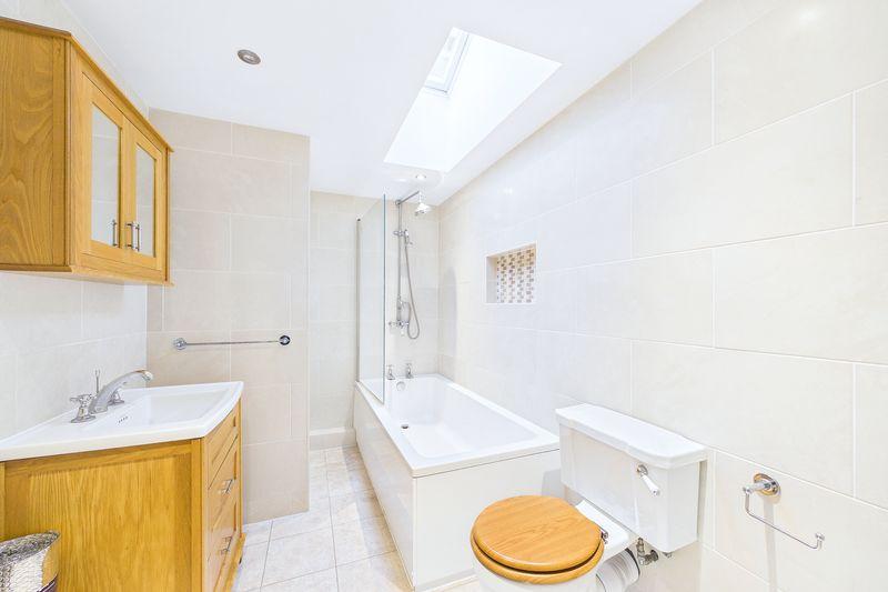 Main bathroom