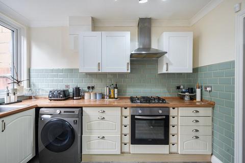2 bedroom terraced house for sale, Godstone Road, Whyteleafe CR3