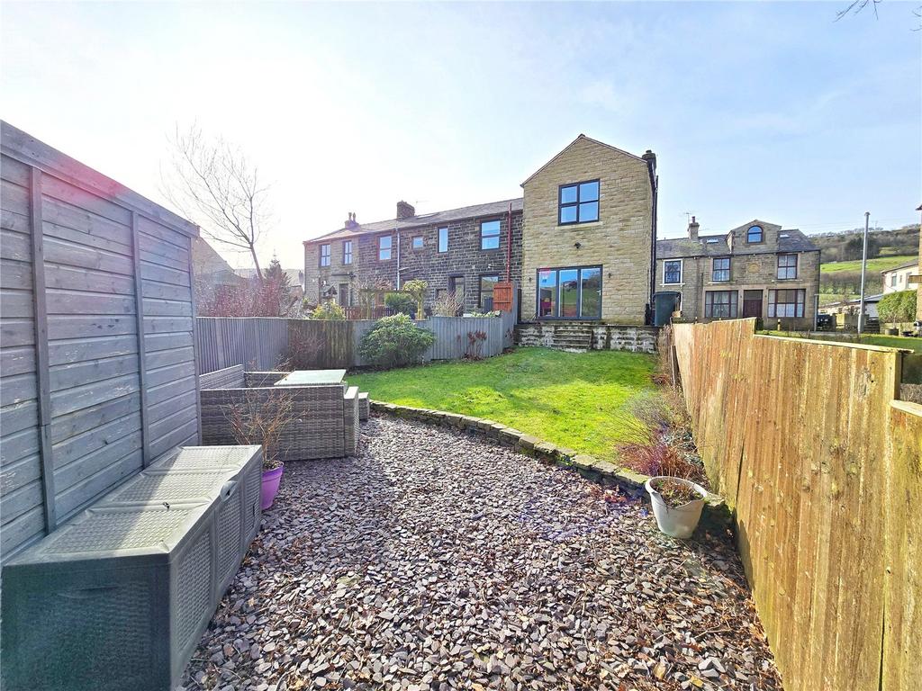 Rear Patio &amp; Gardens