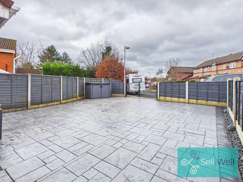 Driveway/Front...