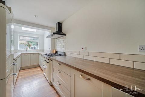 3 bedroom terraced house for sale, 17 Webster Close
