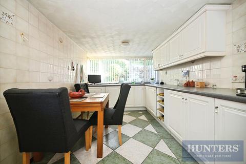 undefined, Banksfield Crescent, Yeadon, Leeds