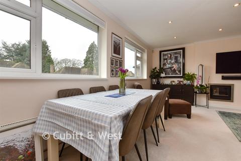 undefined, Courtlands Crescent, Banstead SM7