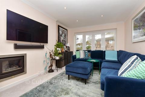 undefined, Courtlands Crescent, Banstead SM7