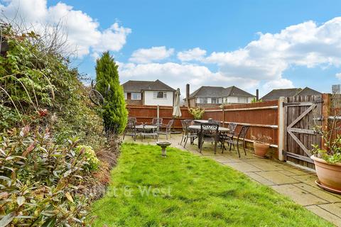 undefined, Courtlands Crescent, Banstead SM7