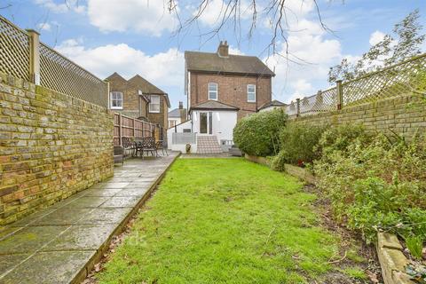4 bedroom semi-detached house for sale, Union Road, Deal CT14