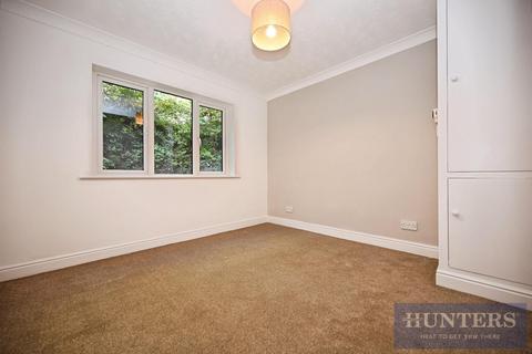 2 bedroom apartment to rent, Bolton Grange, Yeadon, Leeds