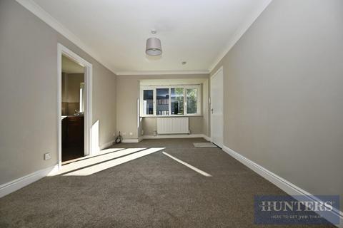 2 bedroom apartment to rent, Bolton Grange, Yeadon, Leeds
