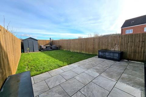 3 bedroom semi-detached house for sale, Ffordd Cadfan, Bridgend, CF31