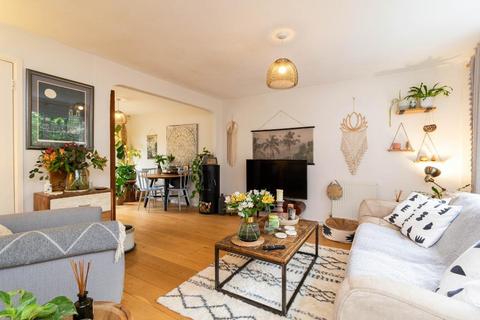 3 bedroom terraced house for sale, Haling Park Road, South Croydon, Surrey, CR2 6NJ