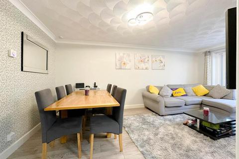 3 bedroom end of terrace house for sale, Burnet Close, Melksham, Wiltshire, SN12 7SJ