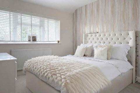 3 bedroom semi-detached house for sale, New Addington, Croydon CR0